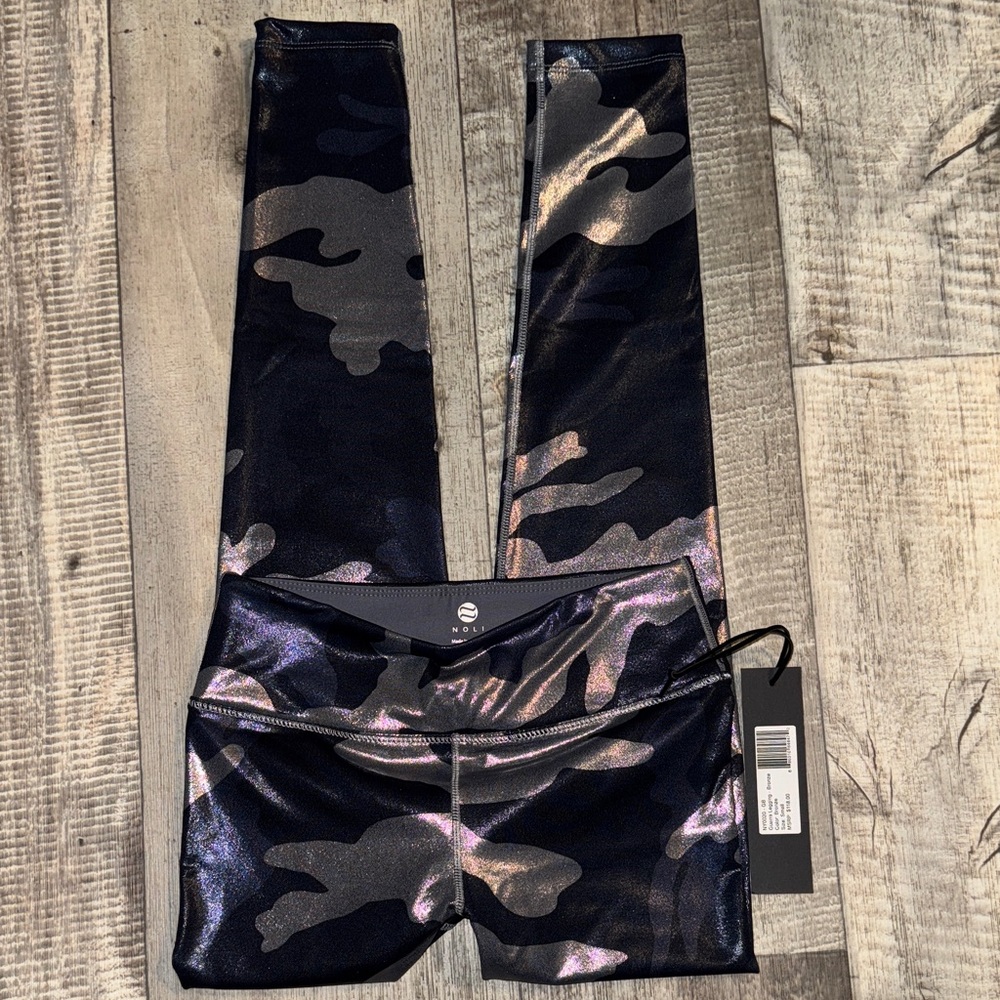 NOLI  Gray Leggings-size small NWT